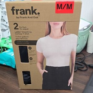 Frank & Oak Size M Black 2 Pack of Smoothing Contour T-Shirts